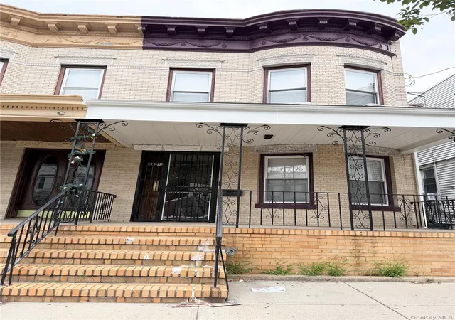 Photo 2 of Single family home for sale at 8615 88th Avenue, New York, NY 11421 | MLS# 1037647 | Listing updated on 2026-09-13