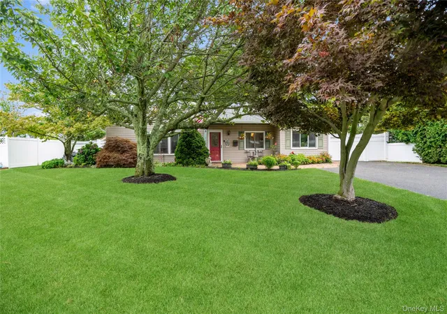 Photo 3 of Sale Pending at 411 8th Street, Islip, NY 11716 | MLS# 1037679 | Listing updated on 2026-09-05