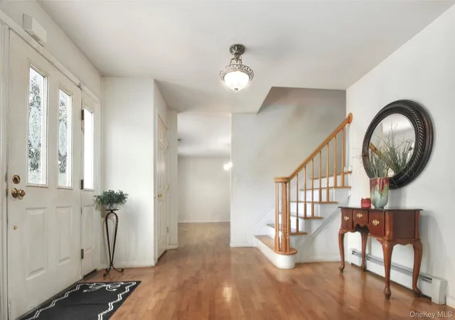 Photo 3 of Single family home for sale at 7 Frances Ln, Monroe, NY 10950 | MLS# 1037697 | Listing updated on 2026-08-27