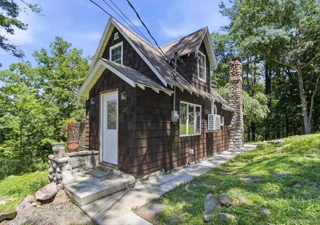 Single family home for sale at 27 Rumsey Rd, Warwick (Town), NY 10925 | MLS# 1037700