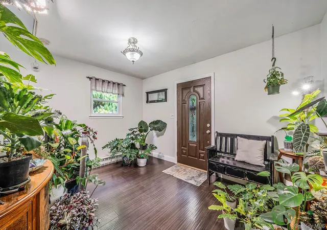 Photo 3 of Sale Pending at 37 Main Ave, Brookhaven, NY 11950 | MLS# 1037709 | Listing updated on 2026-10-10
