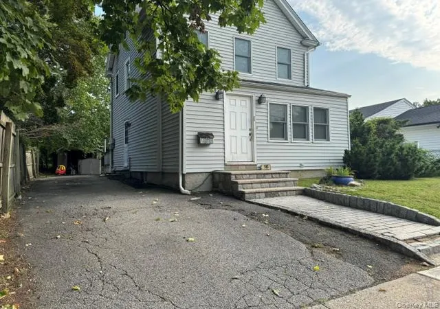 Photo 2 of Sale Pending at 105 Bayview Ave, North Hempstead, NY 11030 | MLS# 1037711 | Listing updated on 2026-08-25