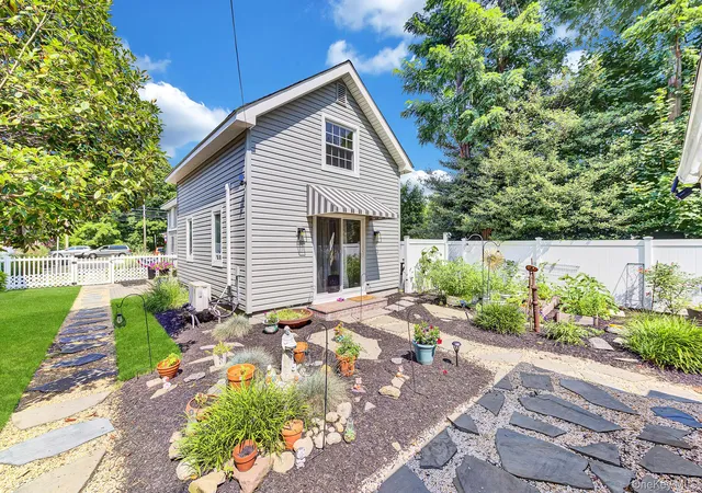 36th image of 1116 Montauk Hwy, Islip, NY 11769 | MLS# 1037713