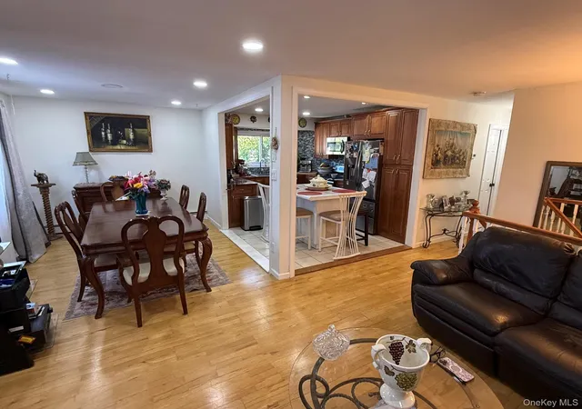 Photo 3 of Single family home for sale at 27a Gores Dr, Brookhaven, NY 11950 | MLS# 1037723 | Listing updated on 2026-08-30