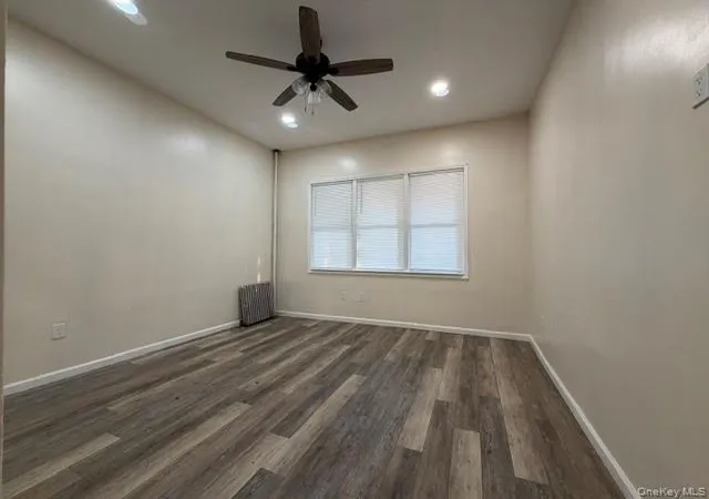 Listing Photo 5 - Condo for sale in building located at 1656 Zerega Ave, New York, NY 10462