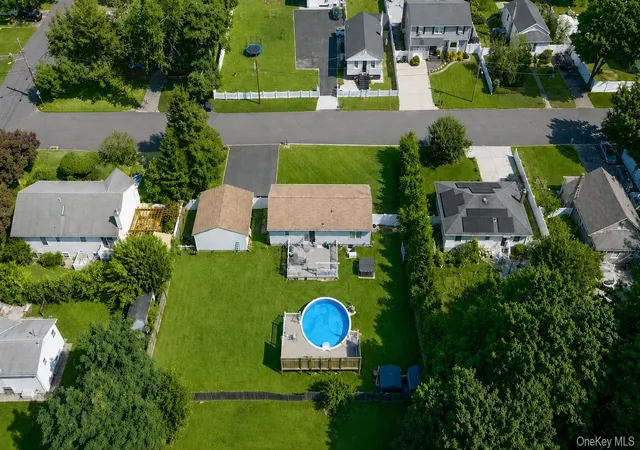 Photo 3 of Sale Pending at 28 Mapleton Ave, Brookhaven, NY 11738 | MLS# 1037744 | Listing updated on 2026-08-27
