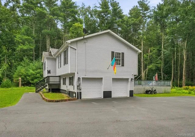 Photo 2 of Sale Pending at 4 Ross Ln, Deerpark, NY 12780 | MLS# 1037762 | Listing updated on 2026-09-22