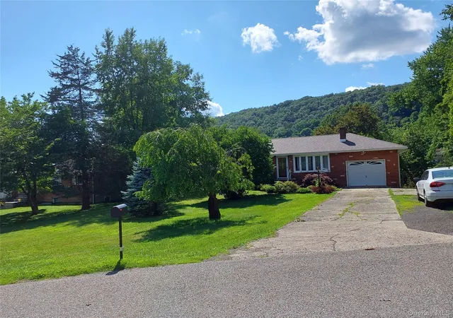 1st image of 1 Tappan Dr, Blooming Grove, NY 10950 | MLS# 1037781