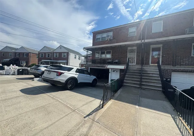 Photo 3 of Multi family home for sale at 3236 Radio Dr, New York, NY 10465 | MLS# 1037782 | Listing updated on 2026-09-06