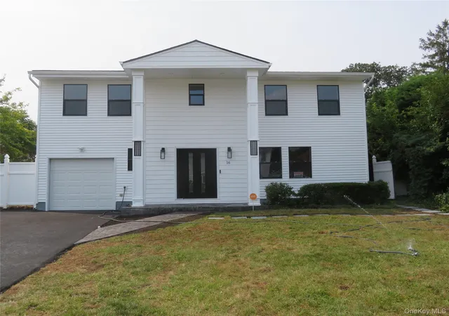 1st image of 16 Sunshine Ln, Babylon, NY 11701 | MLS# 1037786