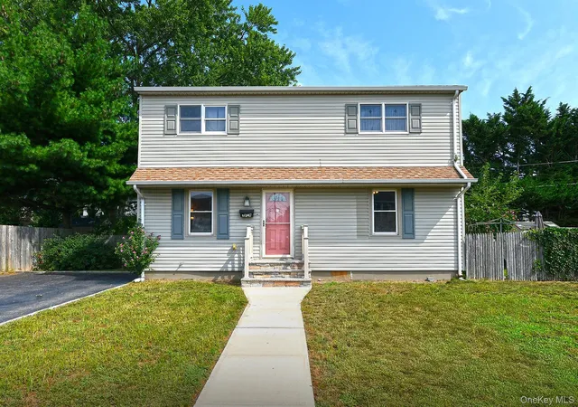 Photo 1 of Single family home for sale at 3679 Lark St, Hempstead, NY 11756 | MLS# 1037807 | Listing updated on 2026-08-22