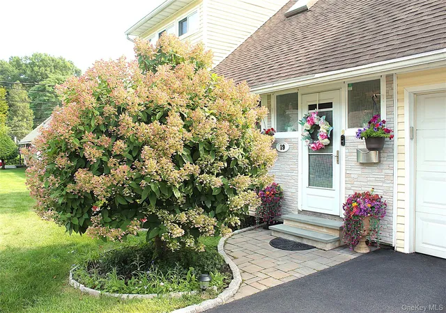 Photo 2 of Sale Pending at 19 Jean Ln, Greenburgh, NY 10530 | MLS# 1037819 | Listing updated on 2026-09-04