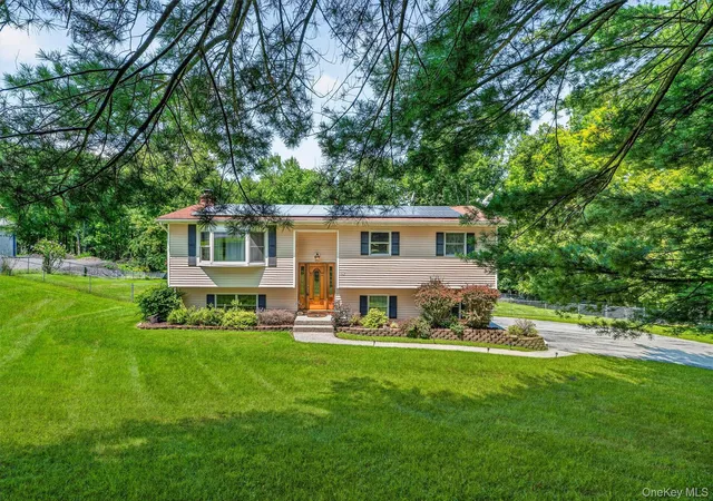2nd image of 45 Brola Rd, Middletown, NY 10940 | MLS# 1037835