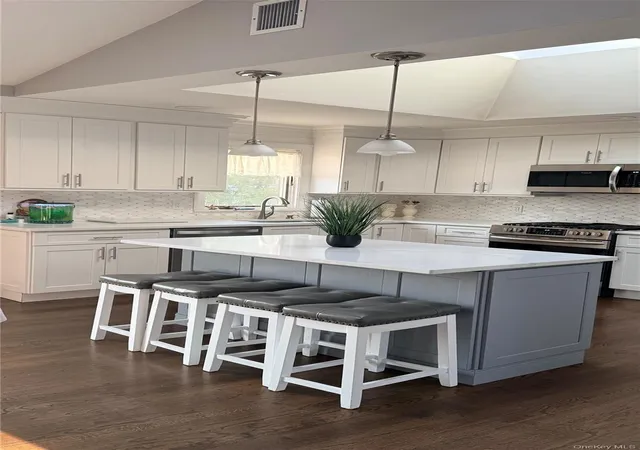 Photo 2 of Sale Pending at 38 2nd Avenue, Oyster Bay, NY 11762 | MLS# 1037860 | Listing updated on 2026-10-06