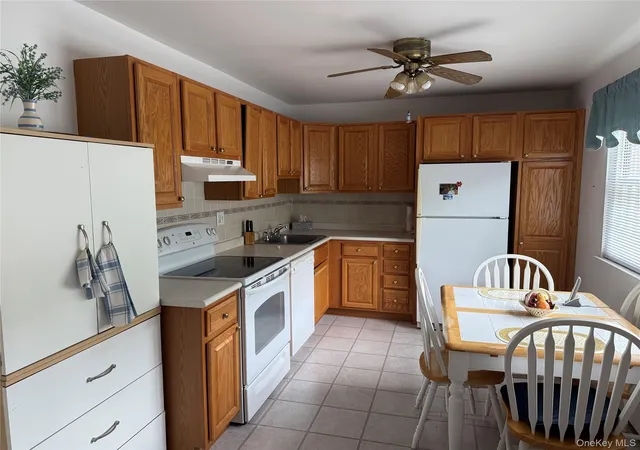 Photo 2 of House for sale at 1840 Crompond Rd #3B4, Peekskill, NY 10566 | MLS# 1037863 | Listing updated on 2026-08-22