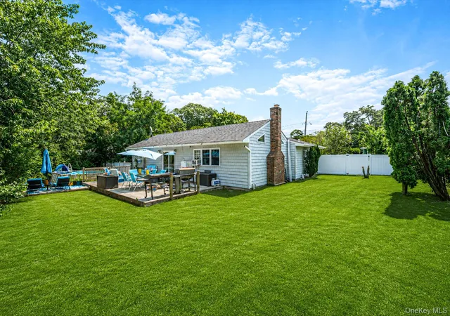 Photo 38 of Single family home for sale at 40 Elm Ave, Southampton, NY 11901 | MLS# 1037873 | Listing updated on 2026-08-26