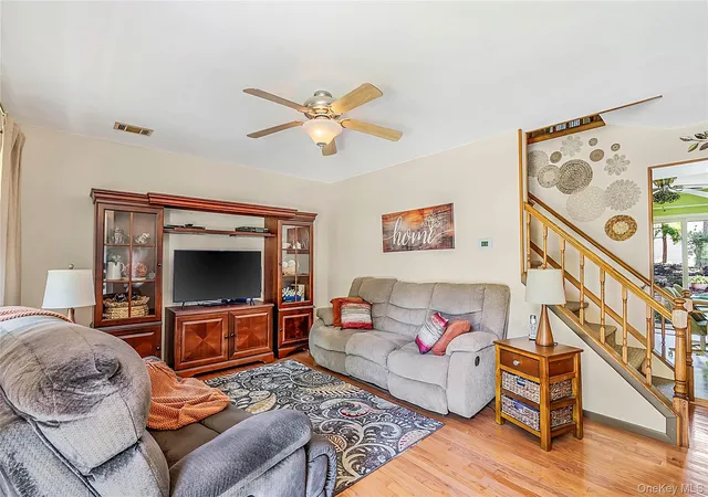 Listing Photo 5 - Condo for sale in building located at 5 Stockton Commons, Brookhaven, NY 11980