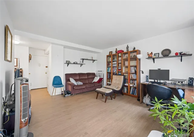 Photo 1 of House for sale at 33-64 21st Street #6C, New York, NY 11106 | MLS# 1037881 | Listing updated on 2026-10-07