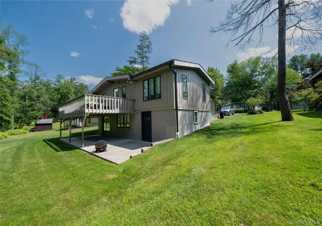 Photo 4 of Single family home for sale at 7 Donenfeld Dr, Bethel, NY 12749 | MLS# 1037886 | Listing updated on 2026-08-13