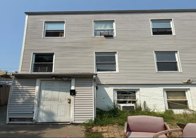 2nd image of 2 Ritters Ln, Yonkers, NY 10703 | MLS# 1037896