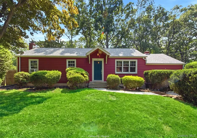 Photo 2 of Sale Pending at 10 Daniel Ct, Brookhaven, NY 11764 | MLS# 1037908 | Listing updated on 2026-08-29