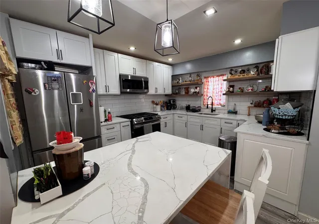 Photo 3 of Single family home for sale at 116 16 167th Street, New York, NY 11434 | MLS# 1037914 | Listing updated on 2026-09-06