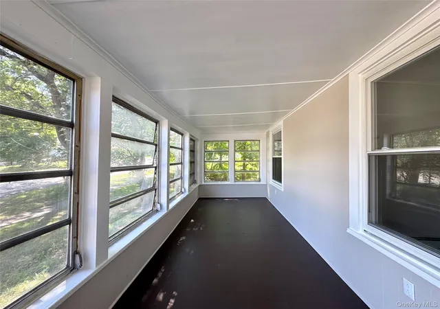 Photo 4 of Single family home for sale at 156 W Bridge St, Catskill, NY 12414 | MLS# 1037939 | Listing updated on 2026-08-13