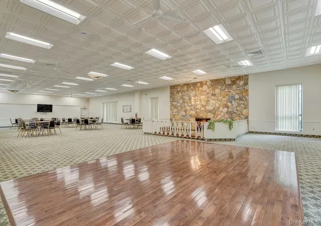 Photo 22 of Condo for sale at 282 Fairview Cir, Brookhaven, NY 11953 | MLS# 1037955 | Listing updated on 2026-09-01