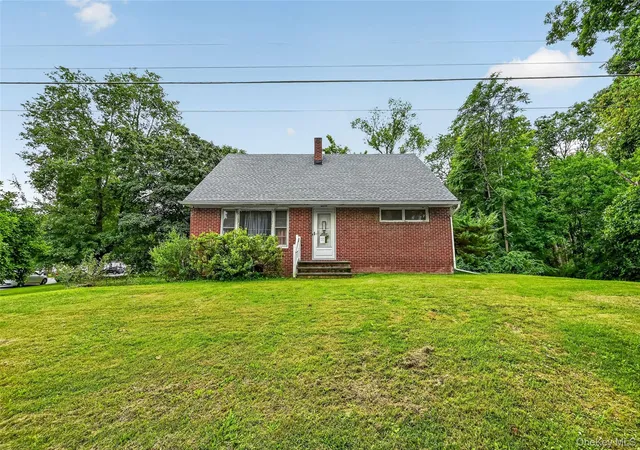 Photo 2 of Single family home for sale at 88 Marple Rd Ext, Poughkeepsie (town), NY 12603 | MLS# 1037986 | Listing updated on 2026-09-01