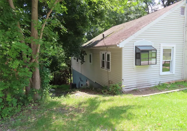 2nd image of 4 Wilbur Rd, Pleasant Valley, NY 12569 | MLS# 1038005