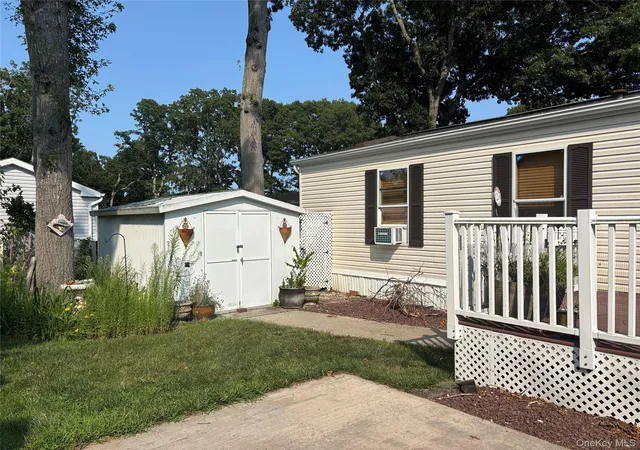 Photo 3 of Manufactured home for sale at 1661 Old Country Rd #180, Riverhead, NY 11901 | MLS# 1038025 | Listing updated on 2026-08-29