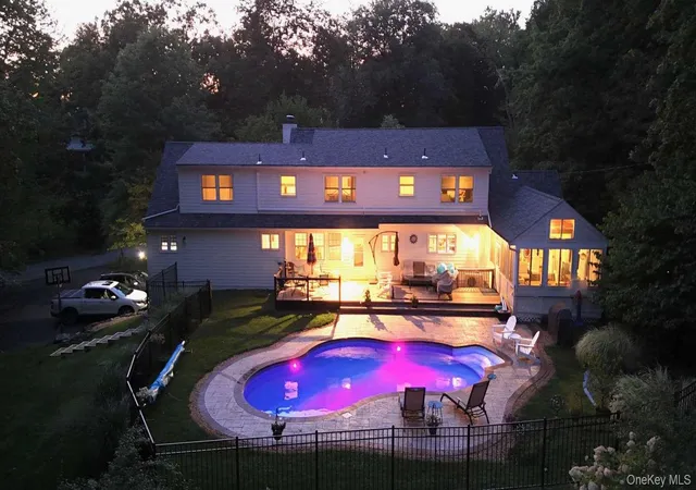 Photo 2 of Sale Pending at 52 Kingwood Park, Poughkeepsie (town), NY 12601 | MLS# 1038034 | Listing updated on 2026-09-26