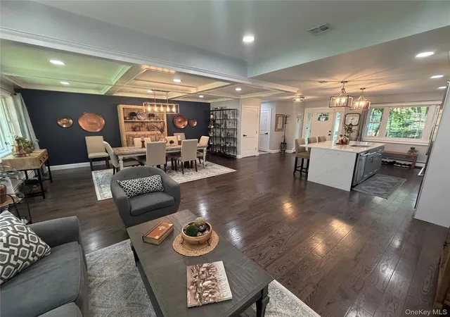 Photo 3 of Sale Pending at 457 Wolf Hl, Huntington, NY 11746 | MLS# 1038070 | Listing updated on 2026-09-05