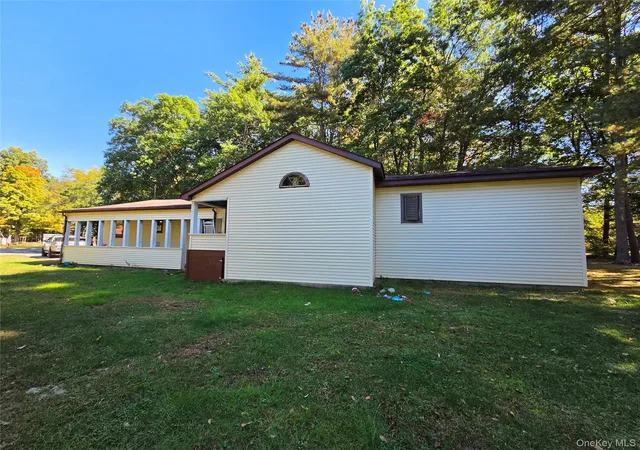 Photo 2 of Manufactured home for sale at 110 Foss Ln, Deerpark, NY 12746 | MLS# 1038074 | Listing updated on 2026-10-09