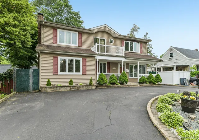 Photo 2 of Sale Pending at 1010 Douglas Ave, Hempstead, NY 11793 | MLS# 1038080 | Listing updated on 2026-09-14