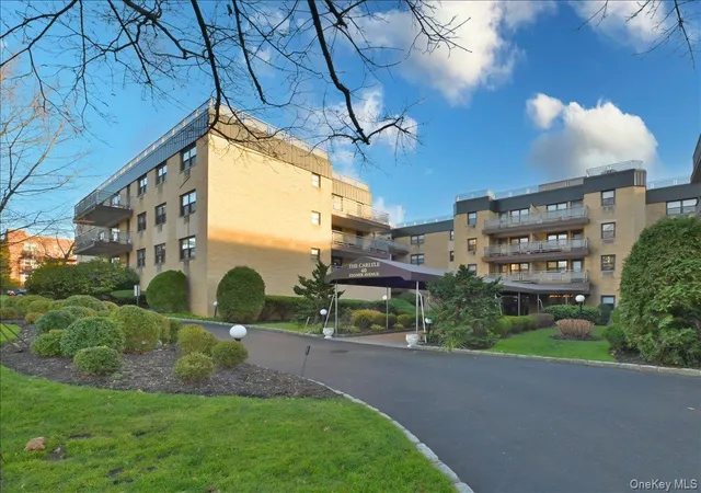 2nd image of 40 Stoner Ave #2F, North Hempstead, NY 11021 | MLS# 1038088