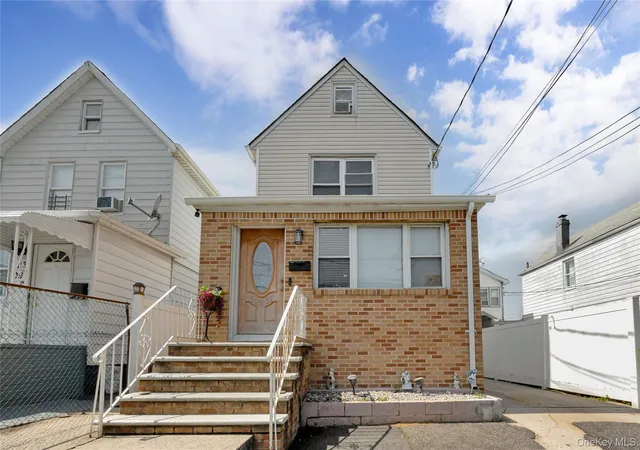 Photo 2 of Single family home for sale at 12311 115th Avenue, New York, NY 11420 | MLS# 1038096 | Listing updated on 2026-08-15