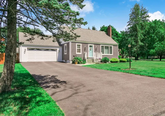 Photo 1 of Sale Pending at 49 Regent St, Brookhaven, NY 11772 | MLS# 1038098 | Listing updated on 2026-09-03