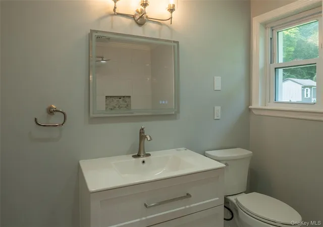 Photo 4 of Single family home for sale at 158 Schlueter Dr, East Fishkill, NY 12533 | MLS# 1038101 | Listing updated on 2026-10-07