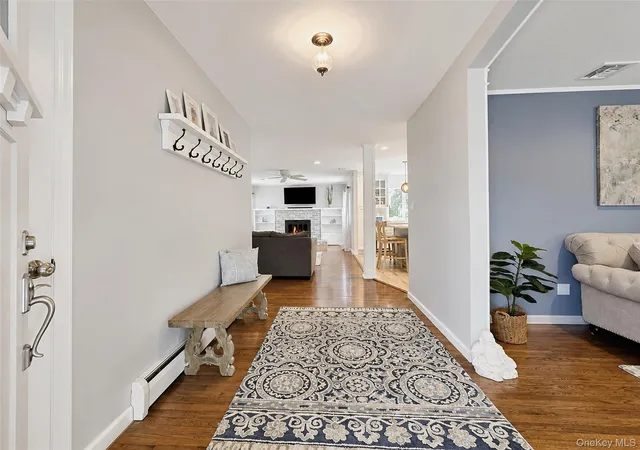 Photo 4 of Sale Pending at 108 Walnut St, Brookhaven, NY 11755 | MLS# 1038107 | Listing updated on 2026-08-28