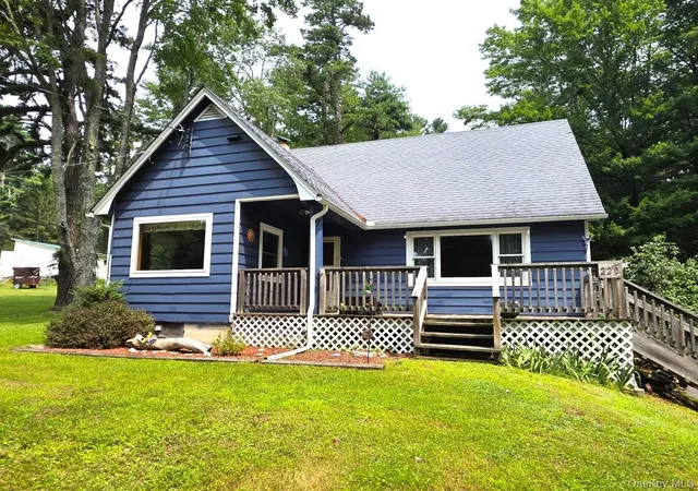 3rd image of 220 Mail Rd, Highland, NY 12719 | MLS# 1038118