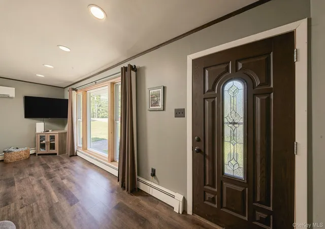 Photo 4 of Single family home for sale at 3 Wihelmina St, Port Jervis, NY 12771 | MLS# 1038134 | Listing updated on 2026-09-03