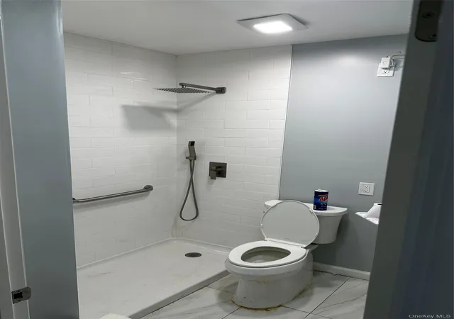Photo 3 of Single family home for sale at 9970 211th Street, New York, NY 11429 | MLS# 1038135 | Listing updated on 2026-08-27