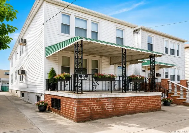 1st image of 1845 Tomlinson Ave, New York, NY 10461 | MLS# 1038138