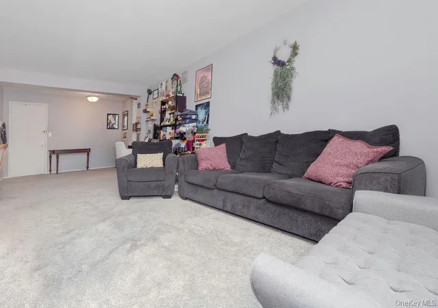 Photo 3 of House for sale at 119 E Hartsdale Ave #7F, Greenburgh, NY 10530 | MLS# 1038152 | Listing updated on 2026-08-25