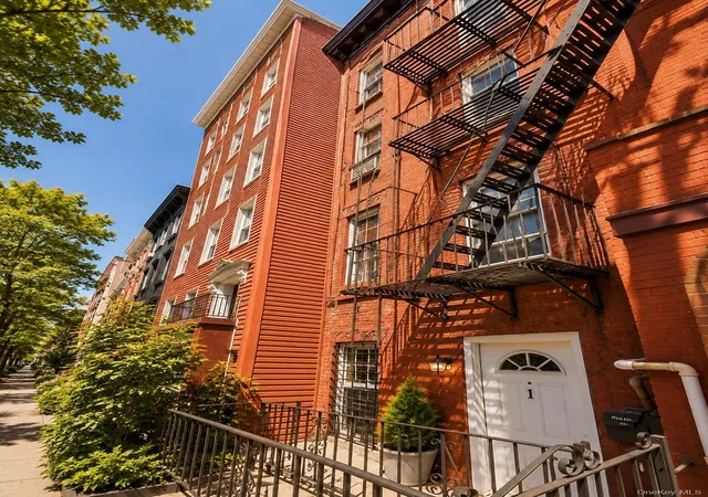 Photo 1 of Multi family home for sale at 10 41 51st Avenue, New York, NY 11101 | MLS# 1038155 | Listing updated on 2026-09-13