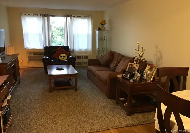 Photo 3 of Condo for sale at 6 Birchwood Ct #4B, North Hempstead, NY 11501 | MLS# 1038170 | Listing updated on 2026-08-26