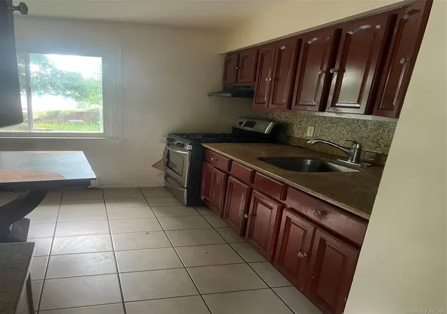 4th image of 45 Peters Ave, Hempstead, NY 11550 | MLS# 1038180