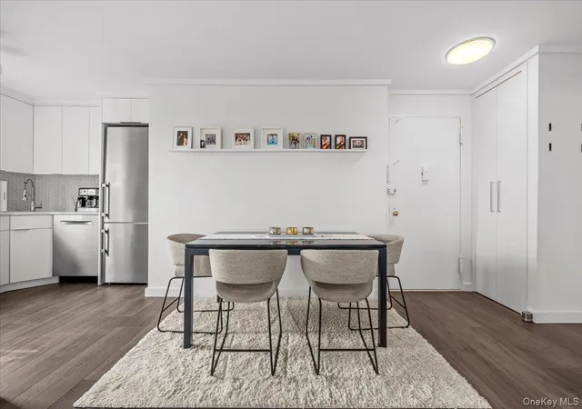 Photo 4 of House for sale at 555 Kappock St #6P, New York, NY 10463 | MLS# 1038182 | Listing updated on 2026-10-04