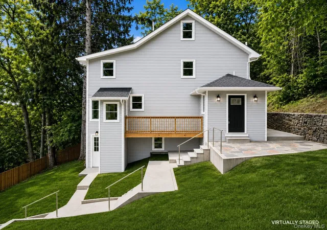 Photo 4 of Single family home for sale at 345 Hudson Ter, Orangetown, NY 10968 | MLS# 1038190 | Listing updated on 2026-09-05